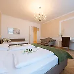 Hotel Unter Den Linden Krems an der Donau