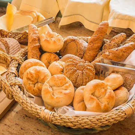 Unter Den Linden 4* קרמס אן דר דונאו