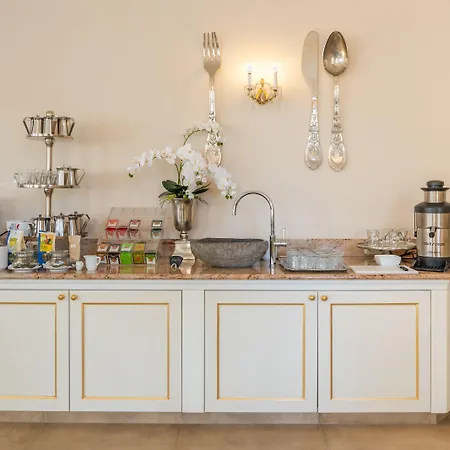 מלון Unter Den Linden