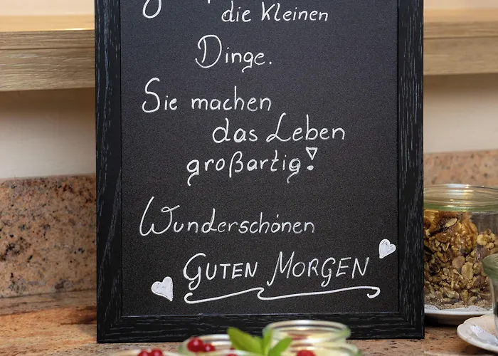 Unter Den Linden Hotel